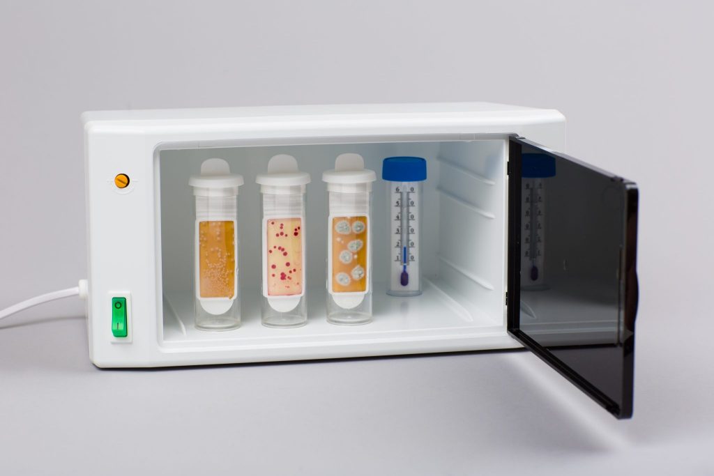 ECHA Microbiology, Cultura Incubator - Welcome to Oilybits ...